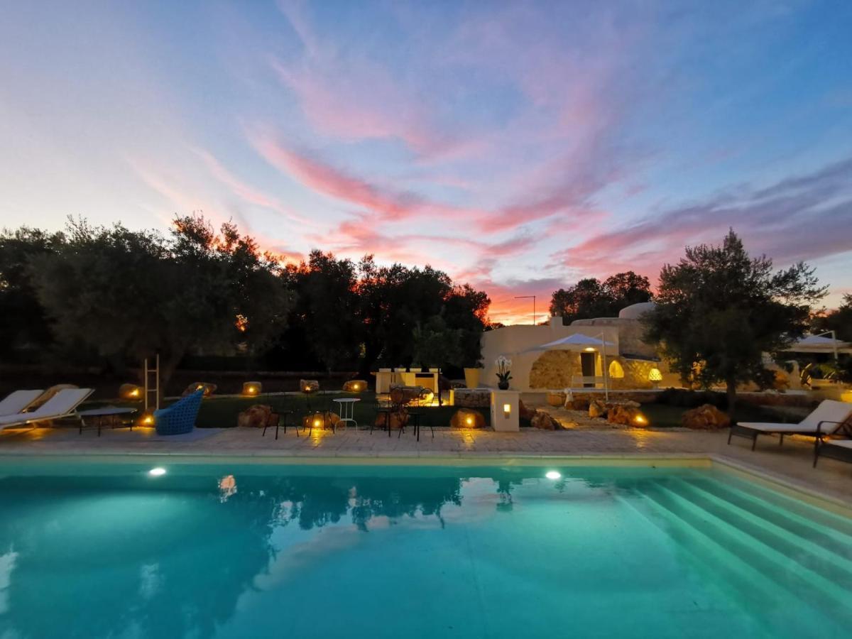 Trulli Moonlight Bed & Breakfast Ostuni Dış mekan fotoğraf