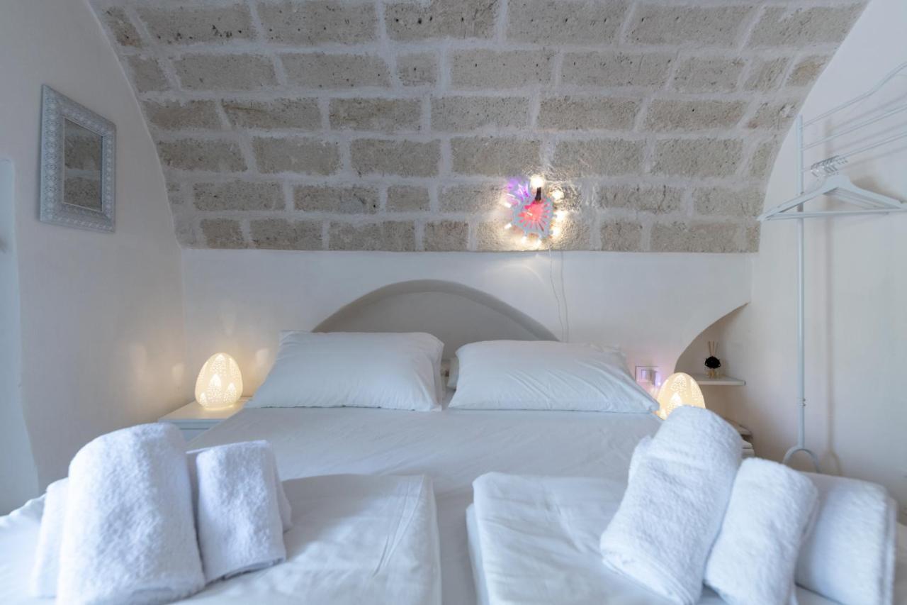 Trulli Moonlight Bed & Breakfast Ostuni Dış mekan fotoğraf