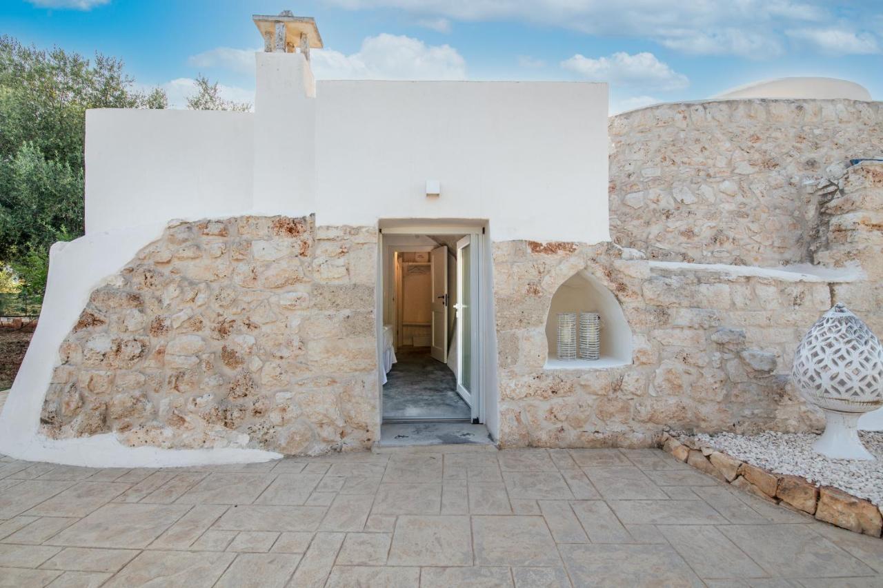 Trulli Moonlight Bed & Breakfast Ostuni Dış mekan fotoğraf
