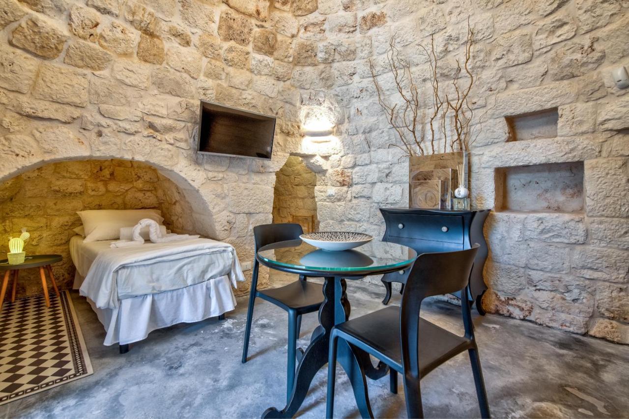 Trulli Moonlight Bed & Breakfast Ostuni Dış mekan fotoğraf