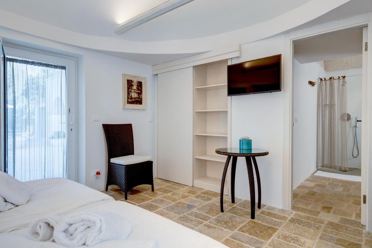 Trulli Moonlight Bed & Breakfast Ostuni Dış mekan fotoğraf