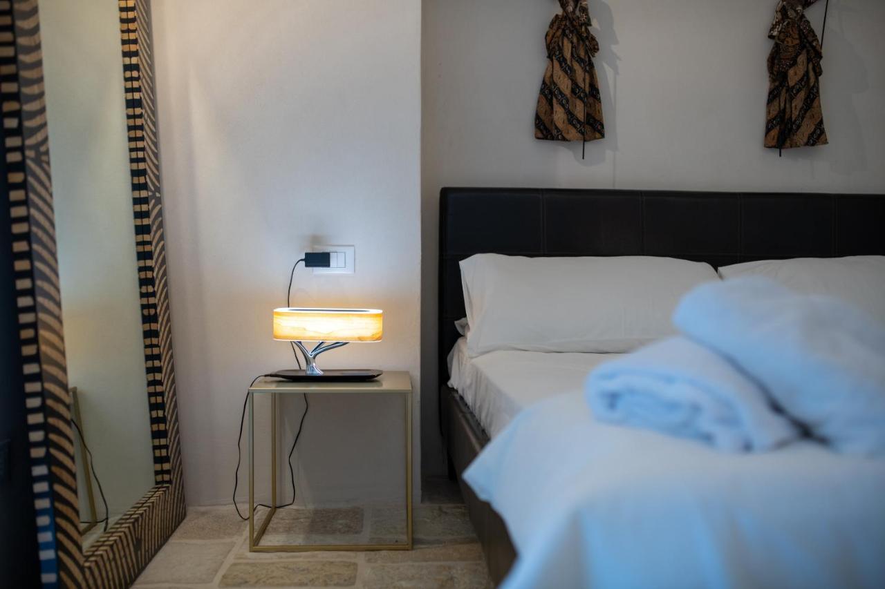Trulli Moonlight Bed & Breakfast Ostuni Dış mekan fotoğraf